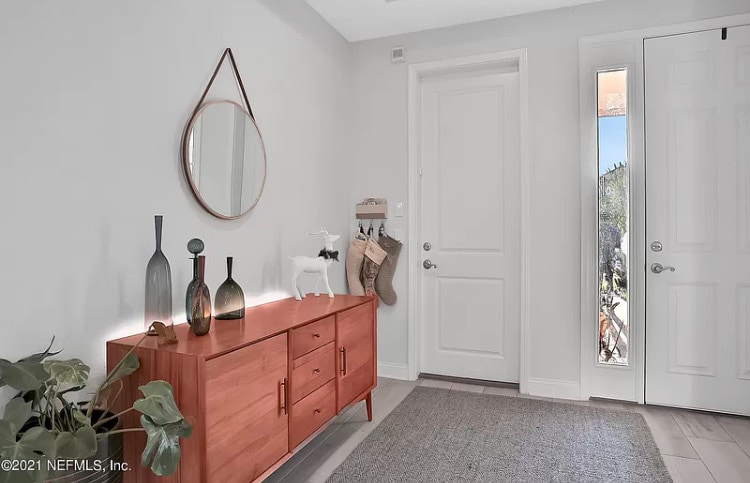 Building Photo - 326 Vista Lake Cir