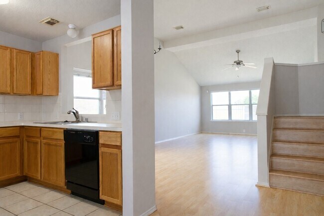 Building Photo - 10307 Sugarbridge Trail