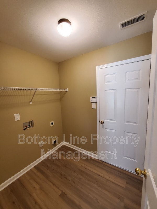 Building Photo - 8138 Belmont Stables Dr