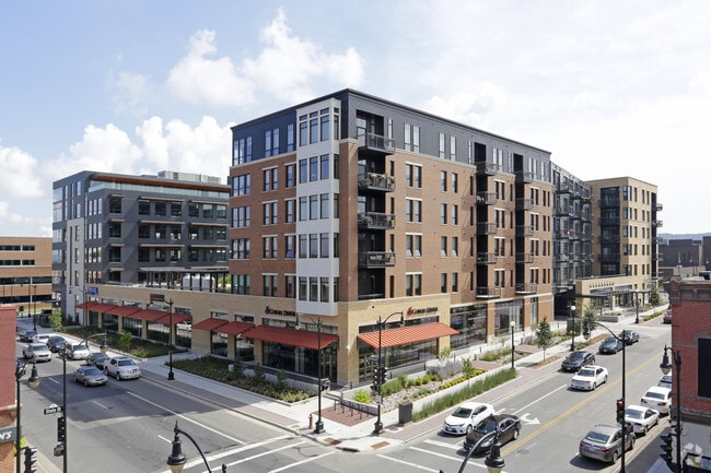 Building Photo - The Residence at Belle Square