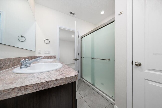 Building Photo - 9052 Wildflower Ln