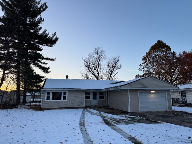 Building Photo - 7020 Delaware St