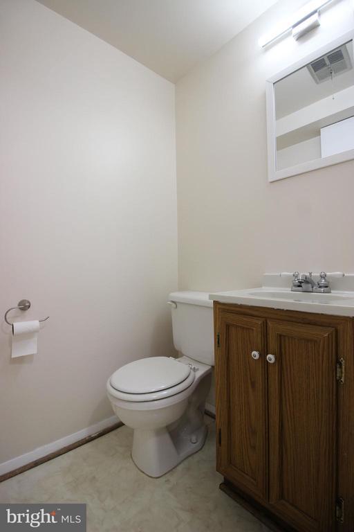 Building Photo - 7765 Brandeis Way