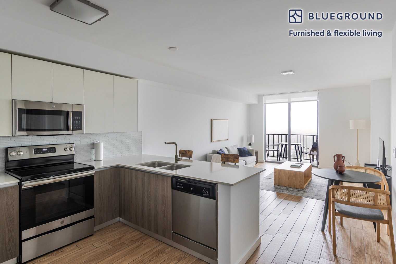 Building Photo - 1501 SW 37th Ave