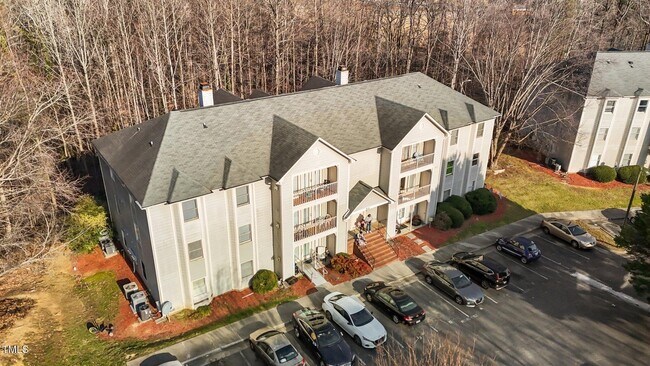 Building Photo - 702 Glendale Dr