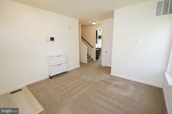Building Photo - 322 Appleby School Rd