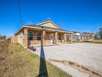 Building Photo - 440 Rd 51021