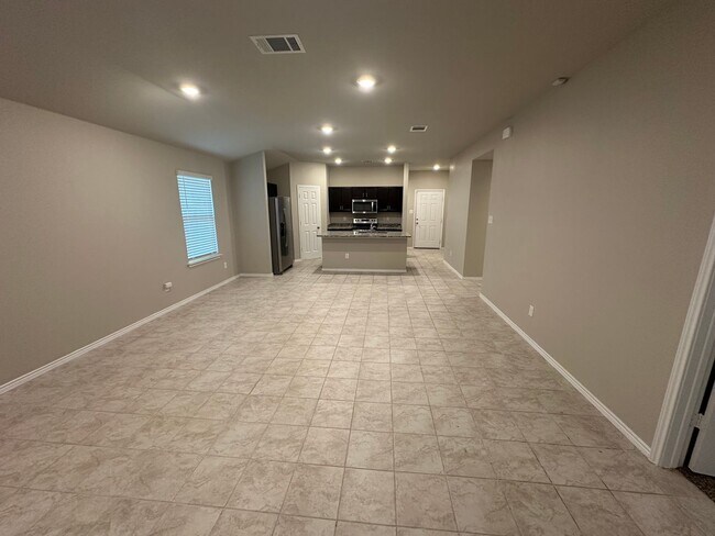 Building Photo - 5108 Karen Grn Dr