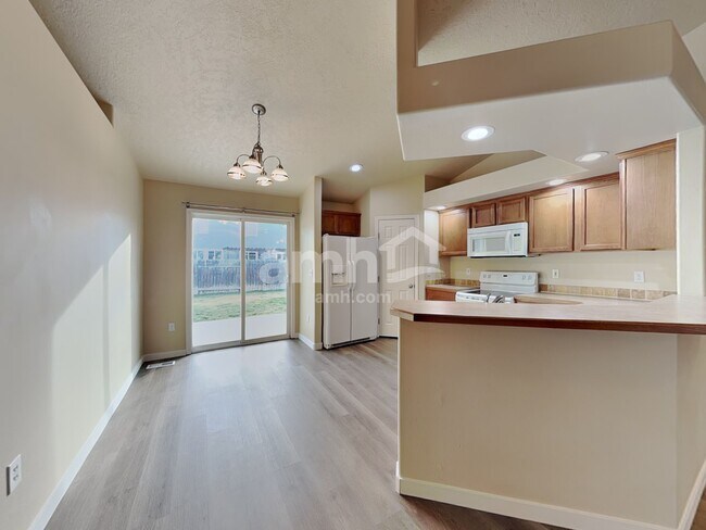 Building Photo - 4157 W Dover Dr