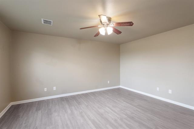Building Photo - 1005 Live Oak Dr