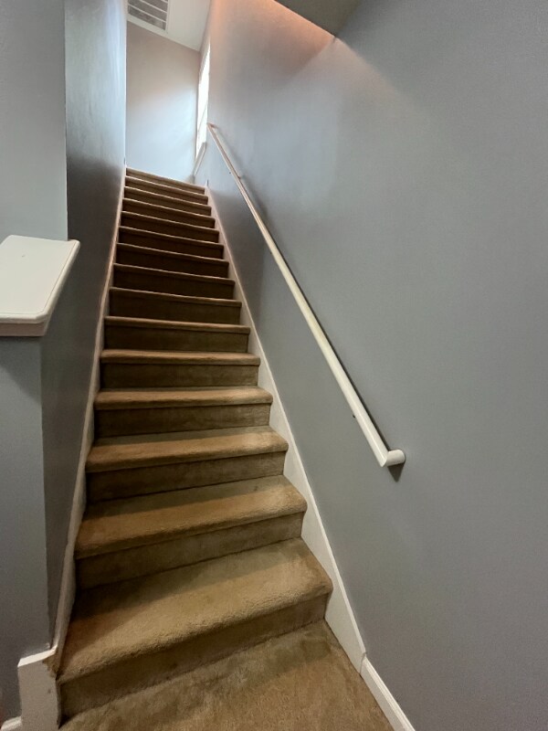 Building Photo - 52 9th Ave