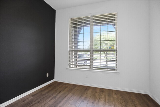 Building Photo - 2718 Ripe Amber Cup Ct