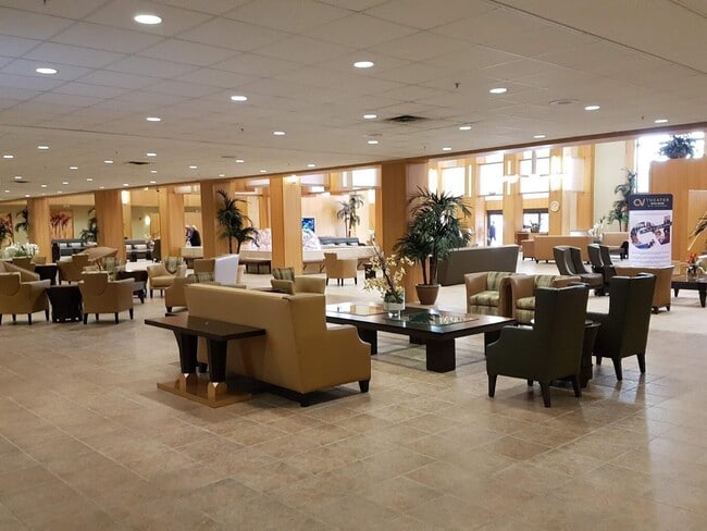 Building Photo - 2003 Lincoln A