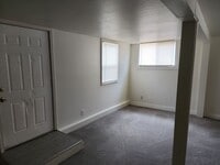 Building Photo - 789 W 11th Ave