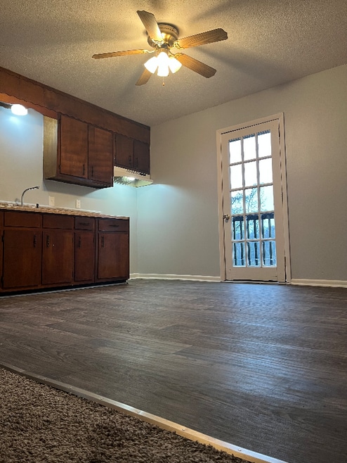 Building Photo - 143 Hendricks Blvd