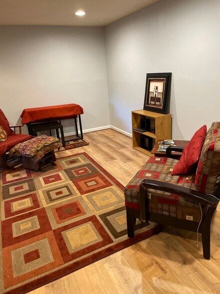 Living area is newly painted, new flooring - 7288 Beechtree Ct