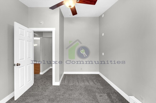 Building Photo - Beautiful 3 Bedroom in Alto – Updated, Spacious, Surrounded by Nature