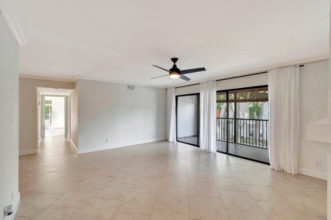 Building Photo - 2395 Jaeger Dr