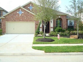 Building Photo - 11646 Brentcross Dr