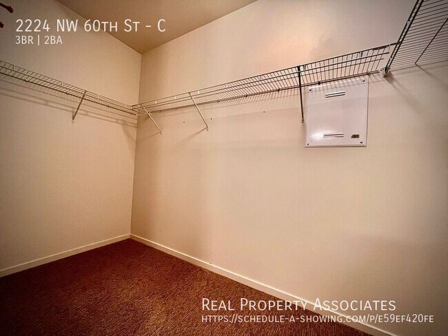 Building Photo - 2224 NW 60th St