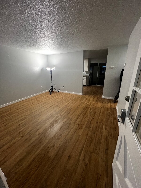 Building Photo - 130 166th St S