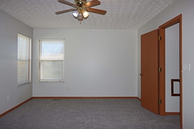 Building Photo - 4897 Nieles Edge Dr