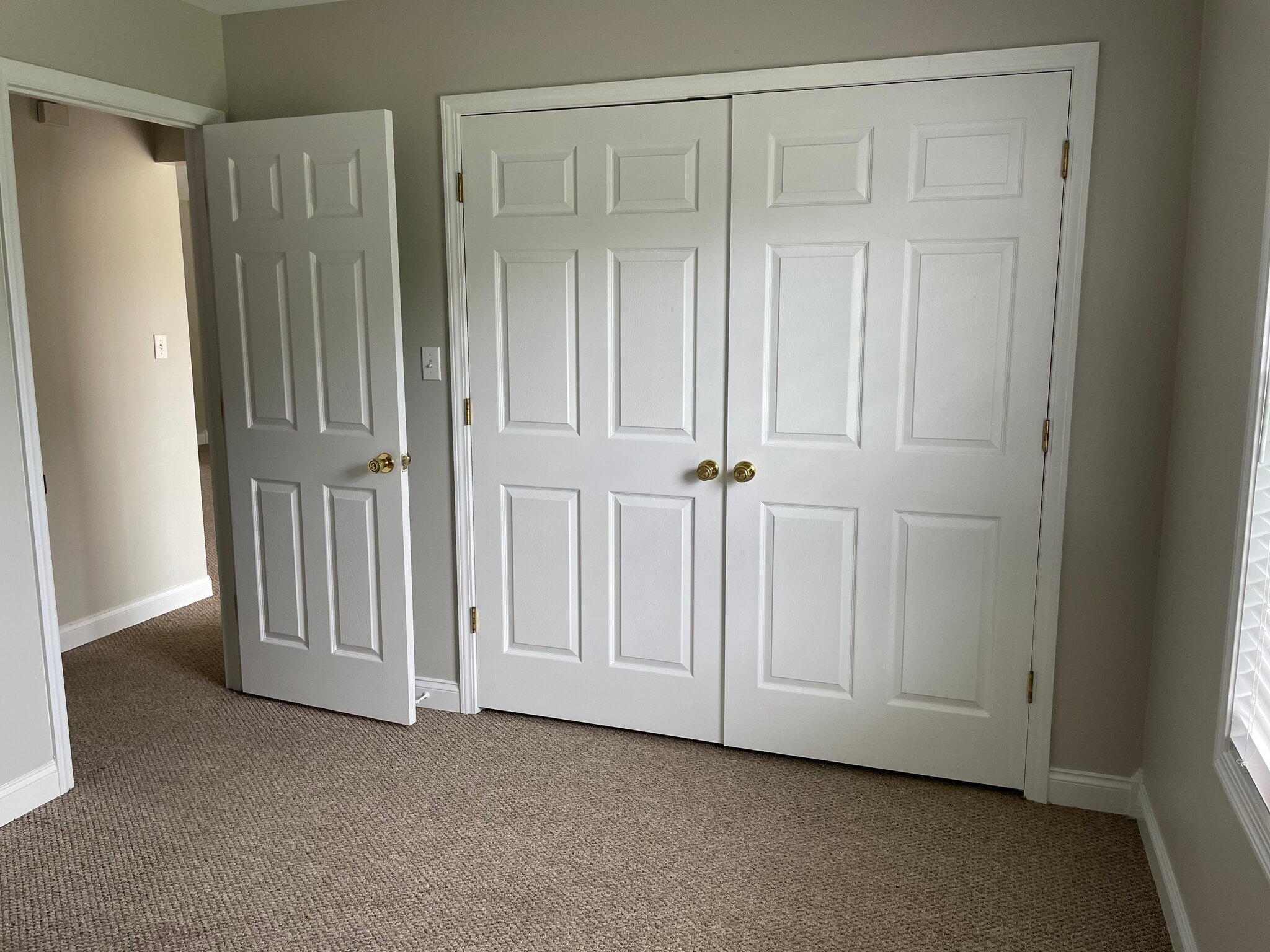 Second Bedroom - 190 Scarlet Oak Dr.