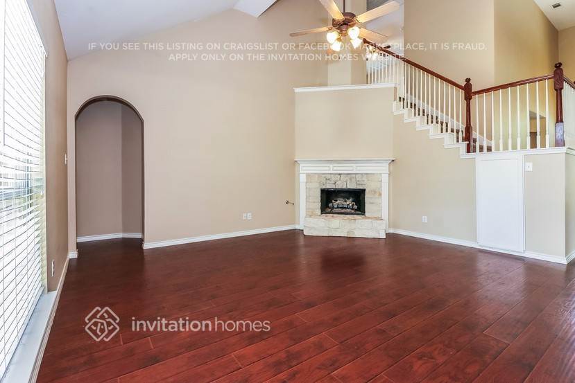 Building Photo - 1406 Chateau Ln
