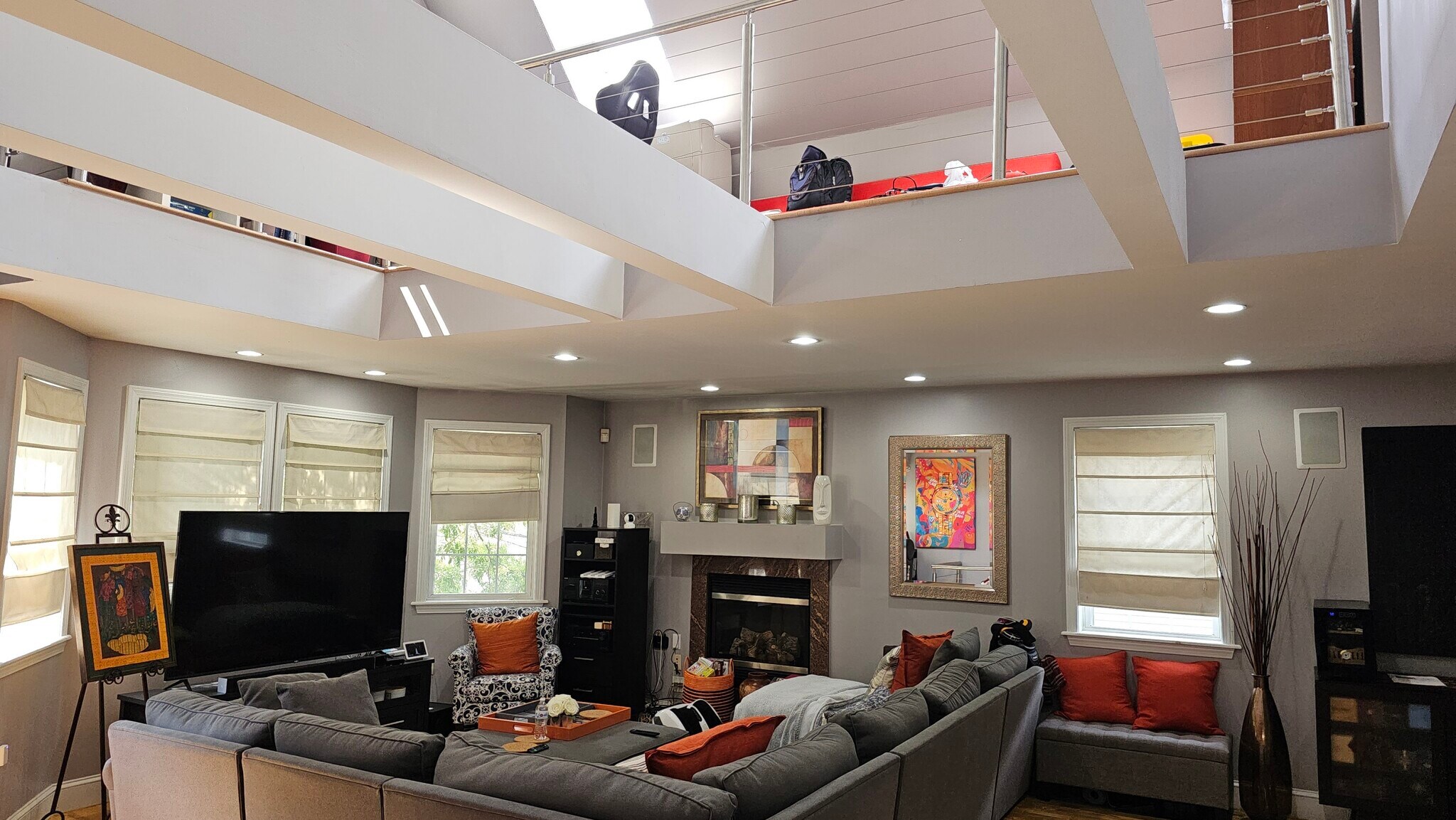 Building Photo - 133 Cedar St