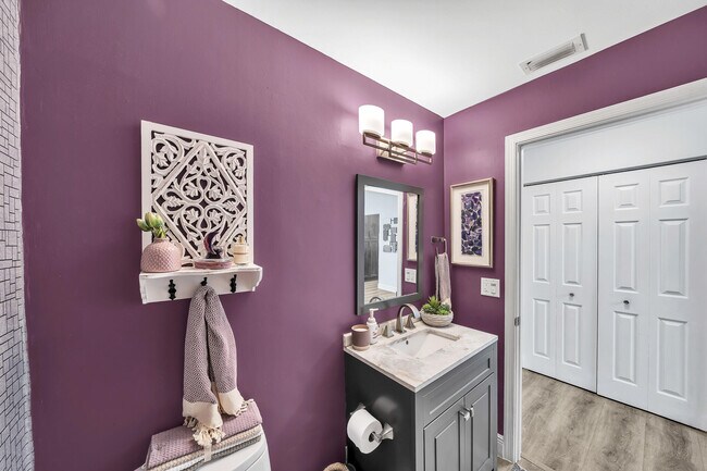 Building Photo - 23281 Butterfly Palm Ct