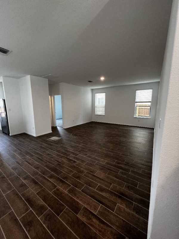 Building Photo - 456 Pickrell Lp