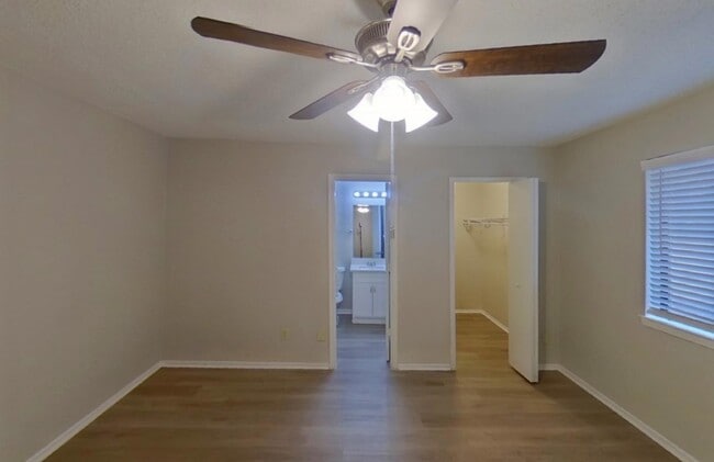 Building Photo - Thoughtfully Designed 3-Bedroom Home for Modern Living