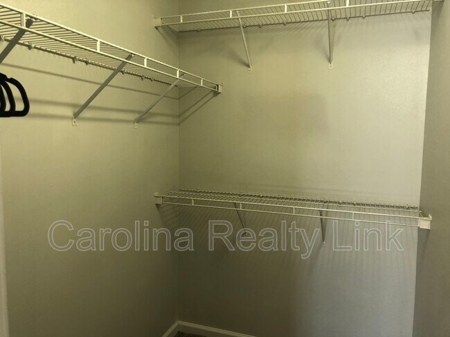 Building Photo - 5534 Allen Rd E