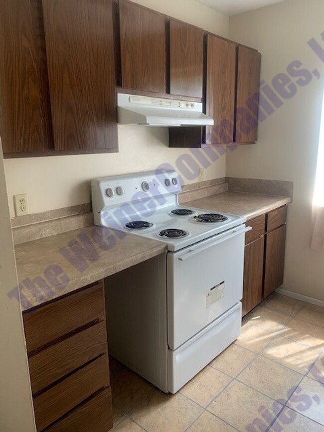 Building Photo - Now leasing for August 2025!