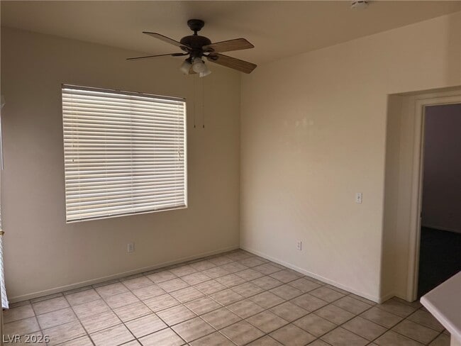 Building Photo - 7821 Sungrove Ct