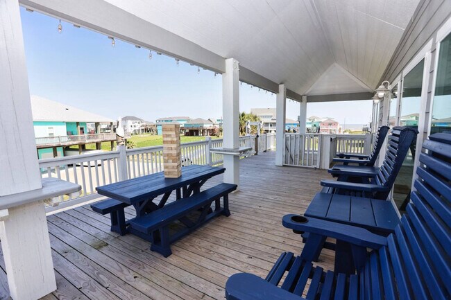 Building Photo - 939 Palm Ridge Dr