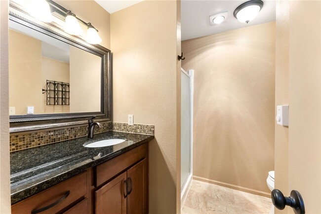 Master Bath - 7400 Stinson Ave