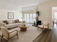 Building Photo - 3BR, 2BA Spacious and Bright Home Offers S...