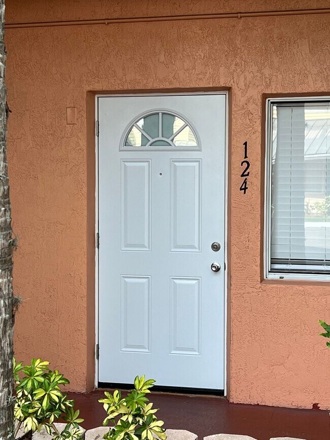 Primary Photo - 2777-124 N. Poinciana Blvd., Kissimmee