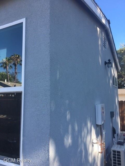 Building Photo - 2659 Garden Ave