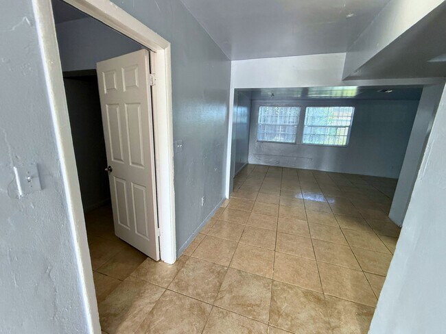 Building Photo - 17231 NW 37th Ave