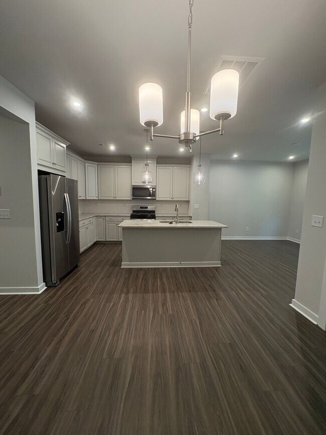Building Photo - New Construction