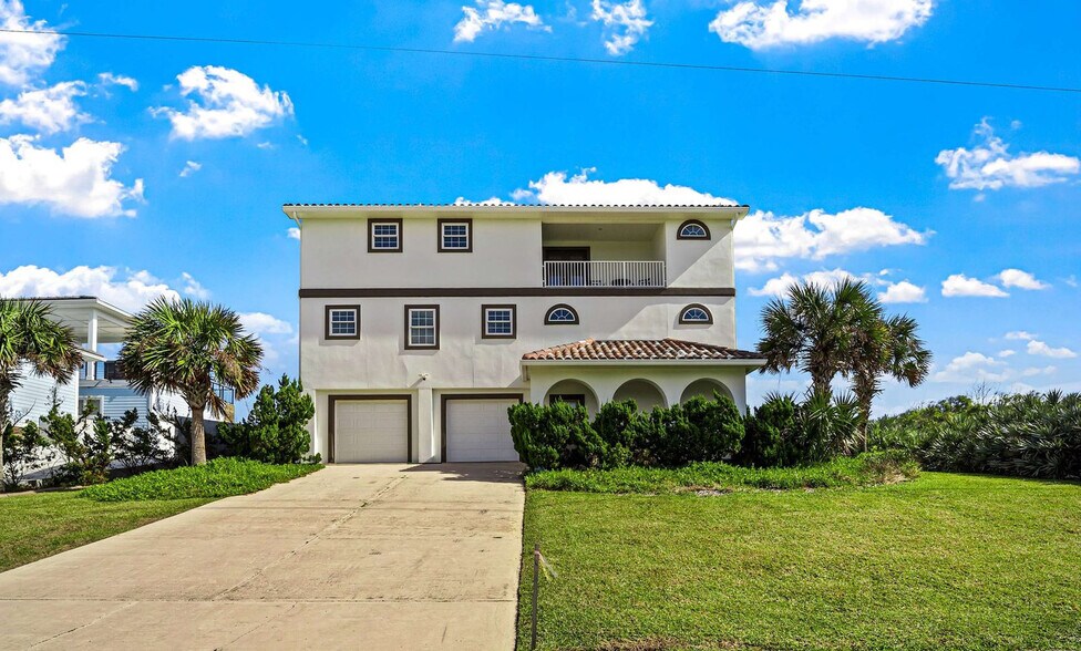 Building Photo - 3445 N Ocean Shore Blvd