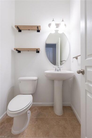 Building Photo - 5616 Memorial Dr