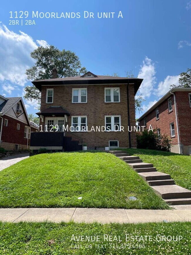 Building Photo - 1129 Moorlands Dr