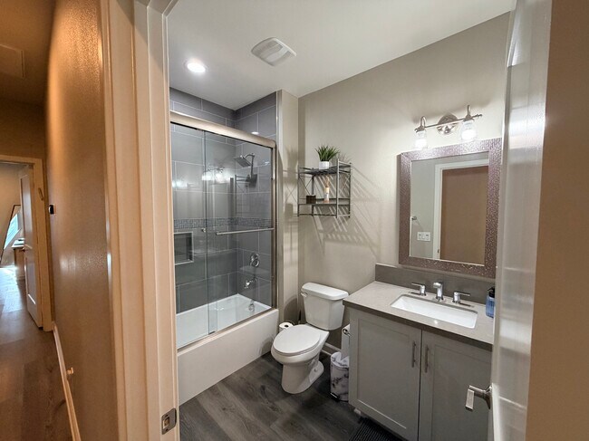 Building Photo - 20287 Newton St