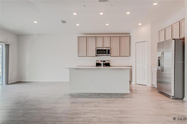Building Photo - 1490 Brentwood Dr