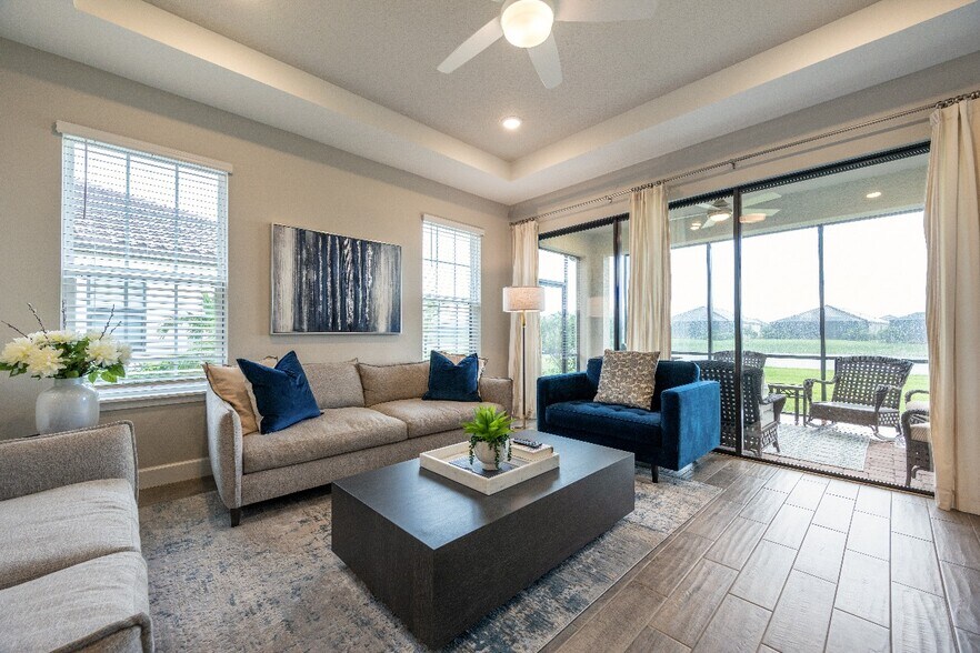 Living Room - 3117 Formia Ct