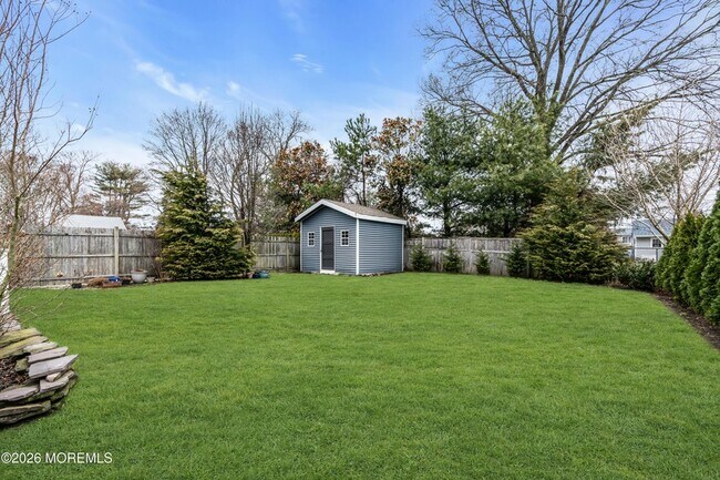 Building Photo - 524 Fisk Ave