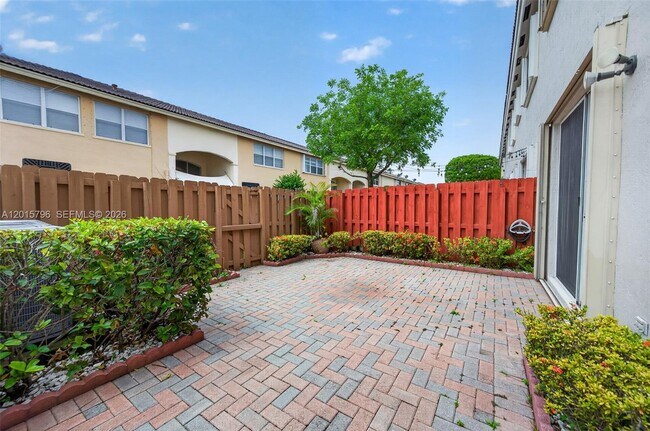 Building Photo - 11248 NW 56th St
